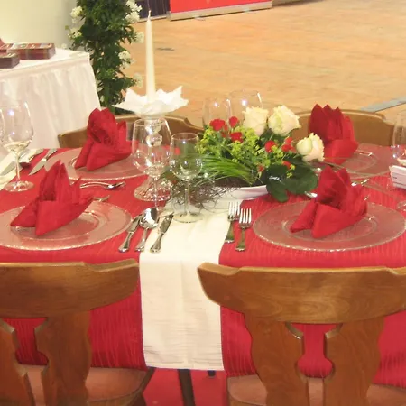 Affittacamere Und Zur Linde 3*