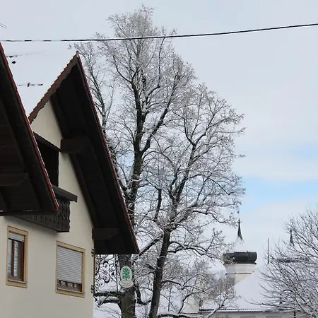Maison d'hôtes Und Zur Linde 3*