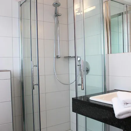 Und Zur Linde Affittacamere Rot an der Rot