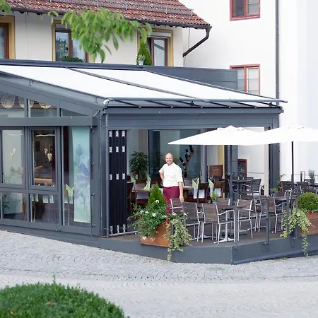 Und Zur Linde Maison d'hôtes